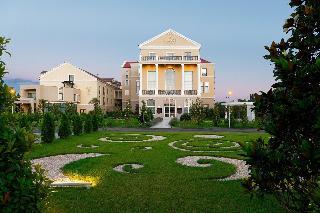Tresor Le Palais Timisoara, Curio Collection By Hi