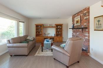 Cliff House Breakfast And Bed