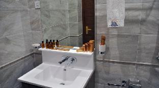 Parliament Palace Hotel