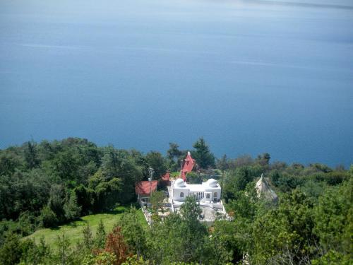 Refugio Genesis Lago De Tota
