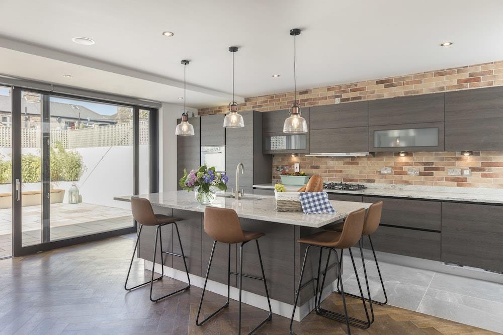 The Van Morrison Suite By 5Starstay