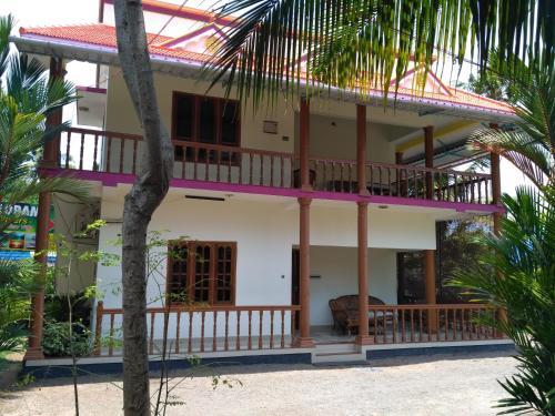 Kayaloram Resort