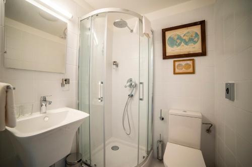 VAR HOTEL Kastelyszallo