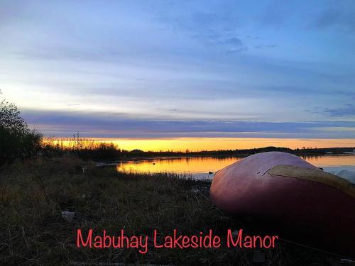 Mabuhay Lakeside Manor