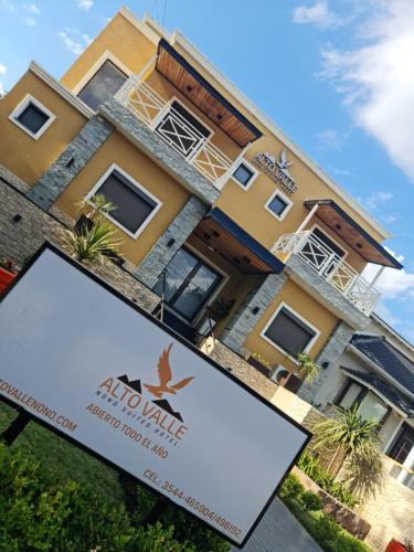 Alto Valle Nono Suites Hotel