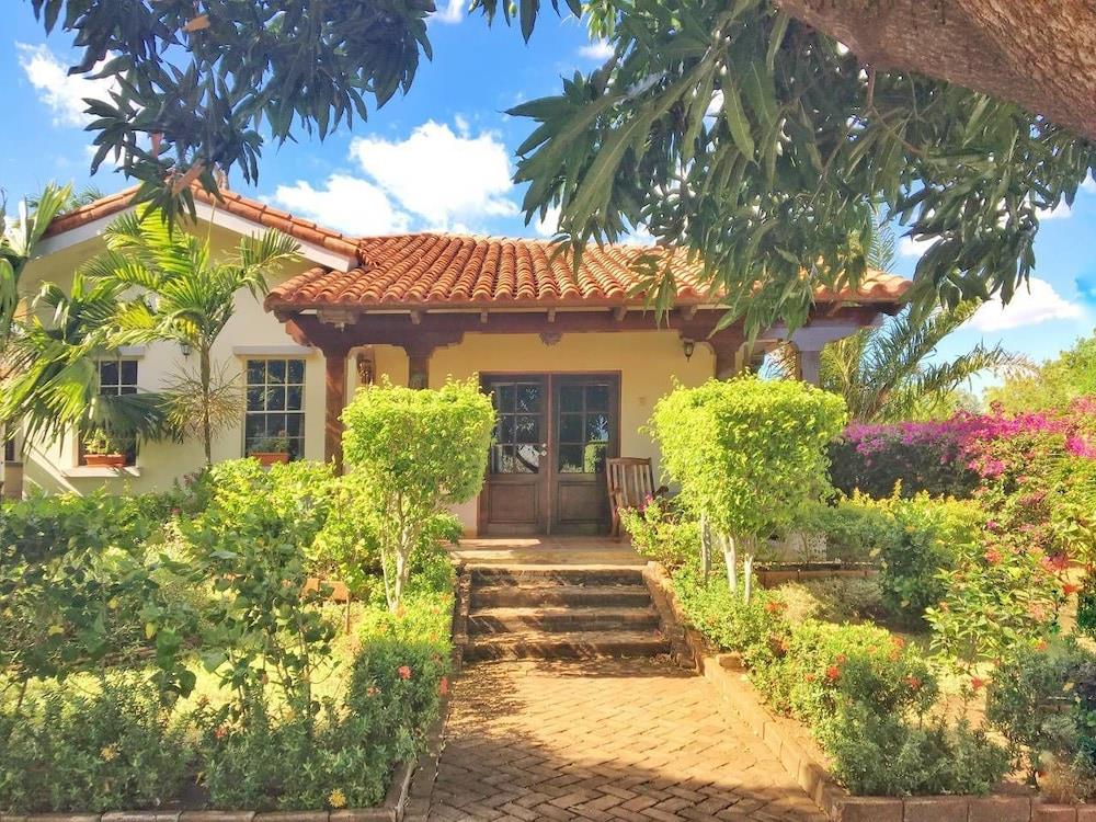 Casa Damian Gran Pacifica Resort