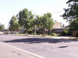Albury Burvale Motor Inn