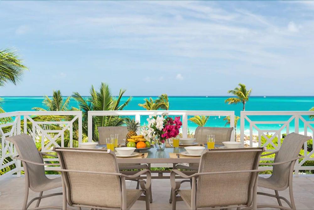 Grandview On Grace Bay