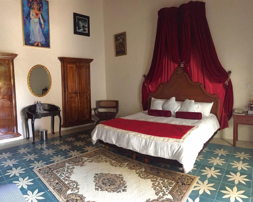 La Casa Del Marques De Comillas