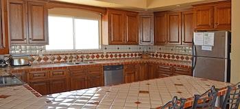 Bella Vista By Redawning