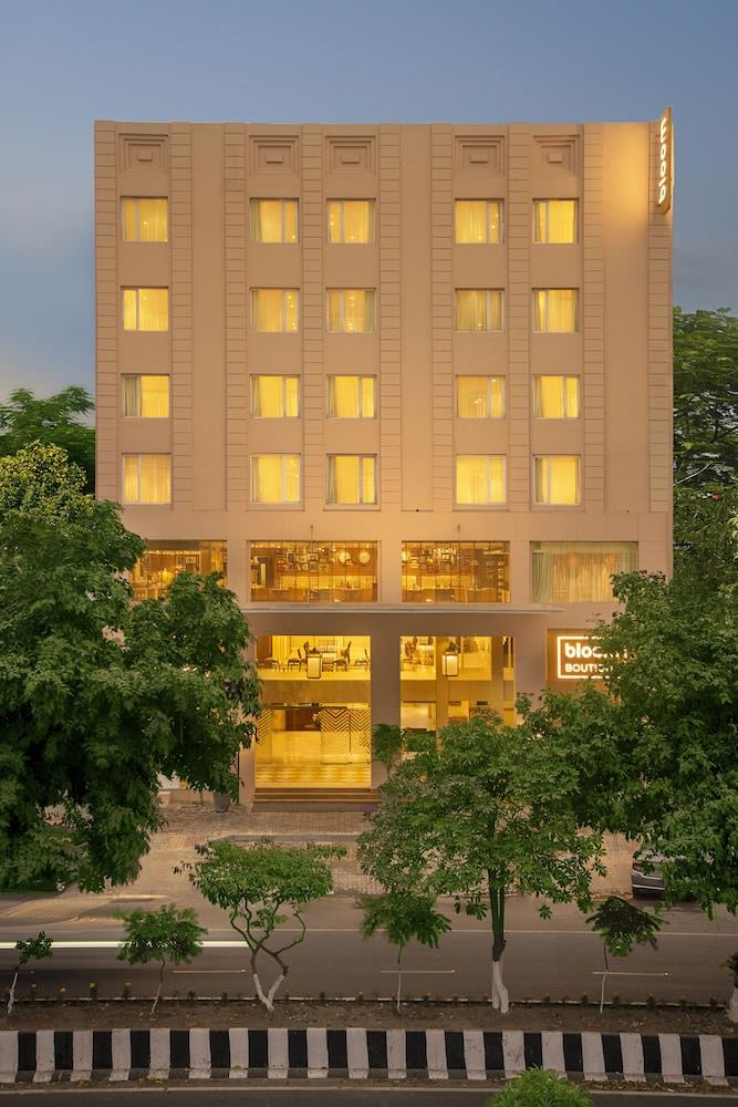 Bloom Boutique Ranjit Avenue