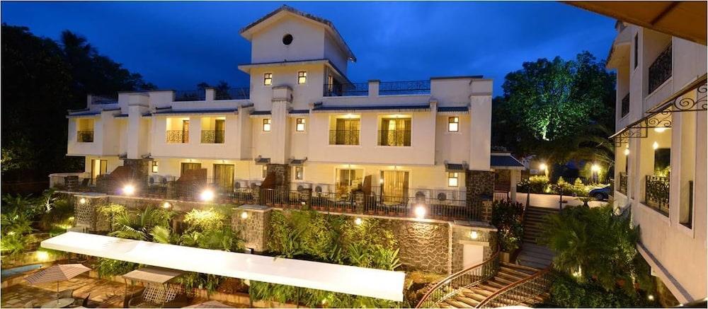 Crystal County Resort