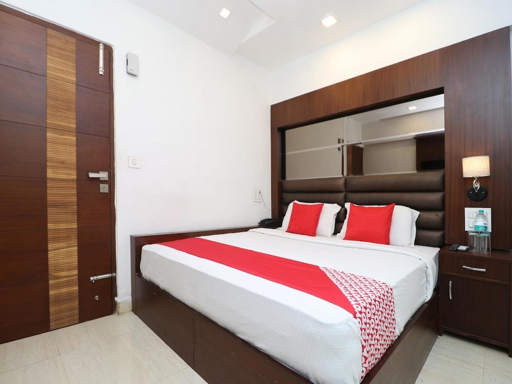 Oyo 29950 Hotel Ml Pride