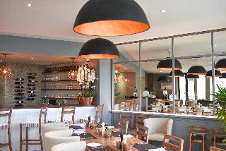 Bay View Hotel Resort