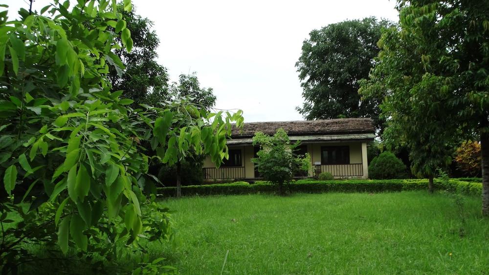 Nepal Wildlife Resort