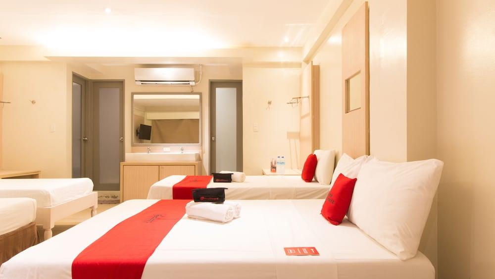 Reddoorz @ General Segundo Avenue Laoag