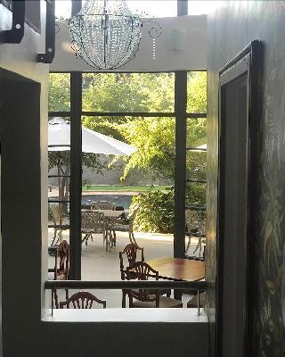 528 Victoria Falls Guest House